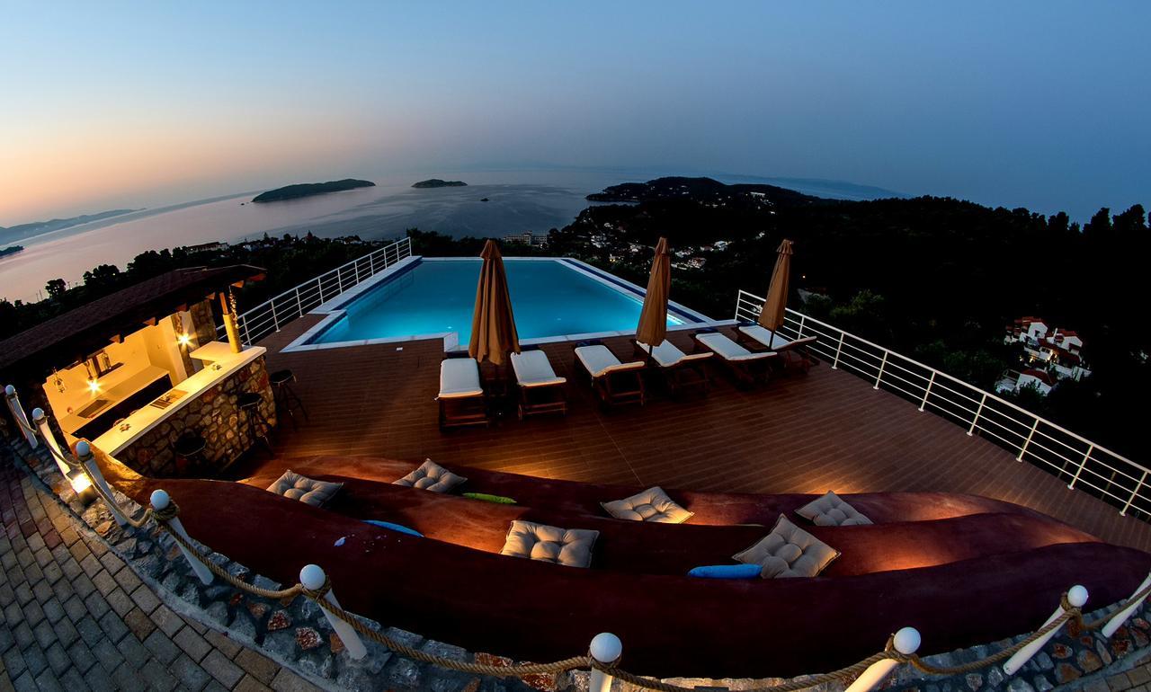 Goldenhill Studios&Apartments Skiathos Town Exterior photo